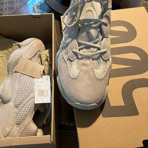 Adidas Yeezy 500